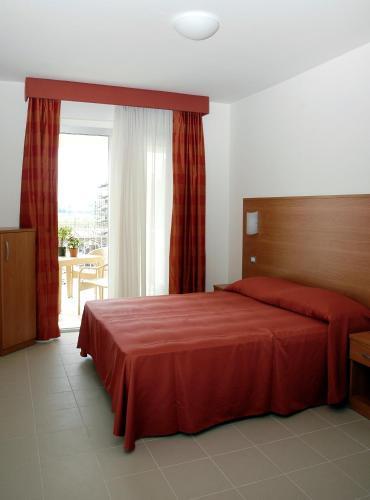 Casa Del Mar Aparthotel Roseto Degli Abruzzi Exterior photo